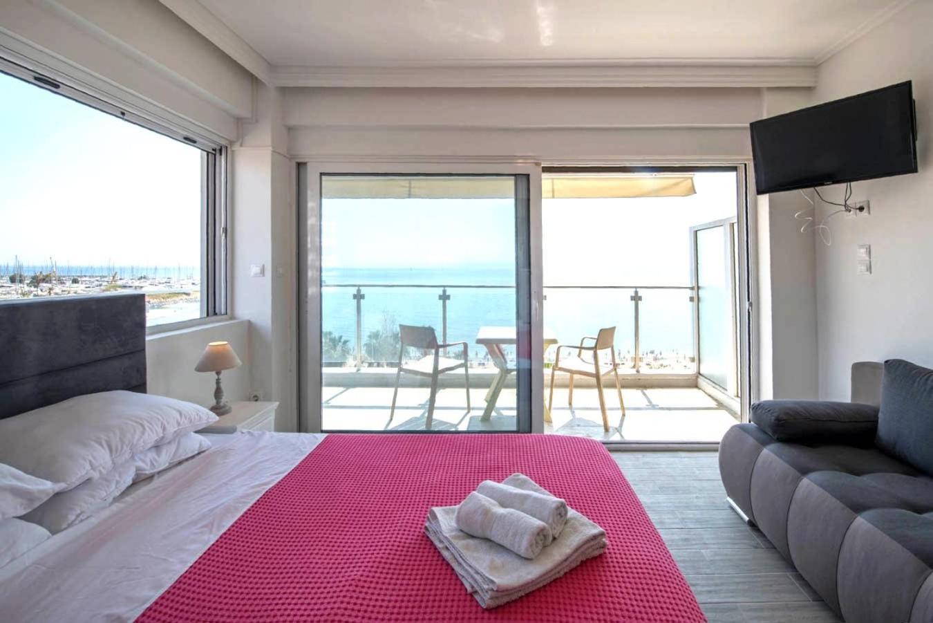Breathtaking Seaview Studio In Athenian Riviera Exterior photo